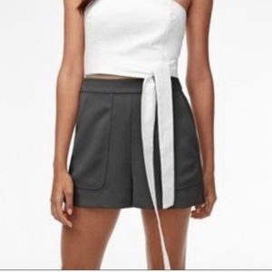 Aritzia Wilfred Bossier Suede Shorts XS